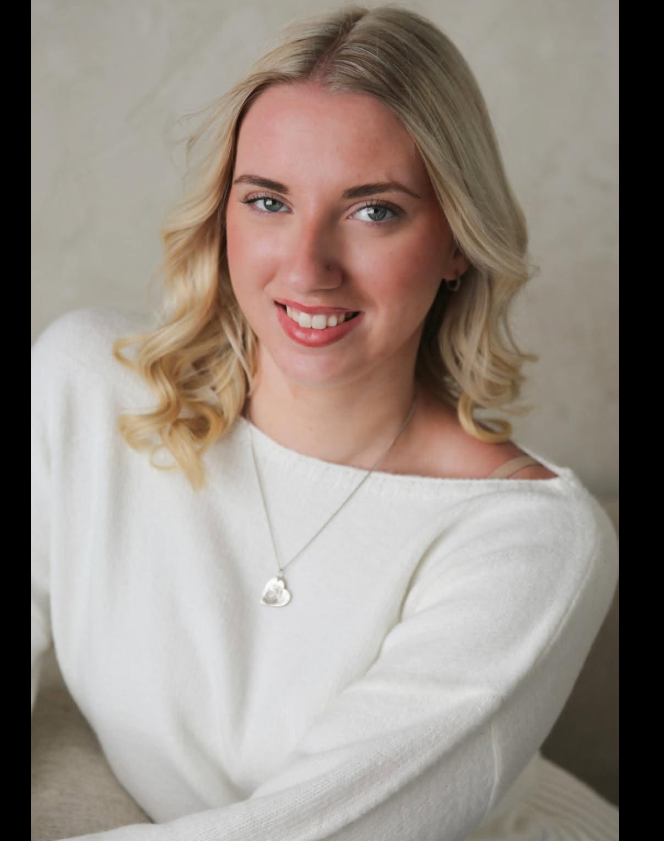 Leighton Buzzard Community Mourns Passing of 19-Year-Old Dancer Nuala Buckley